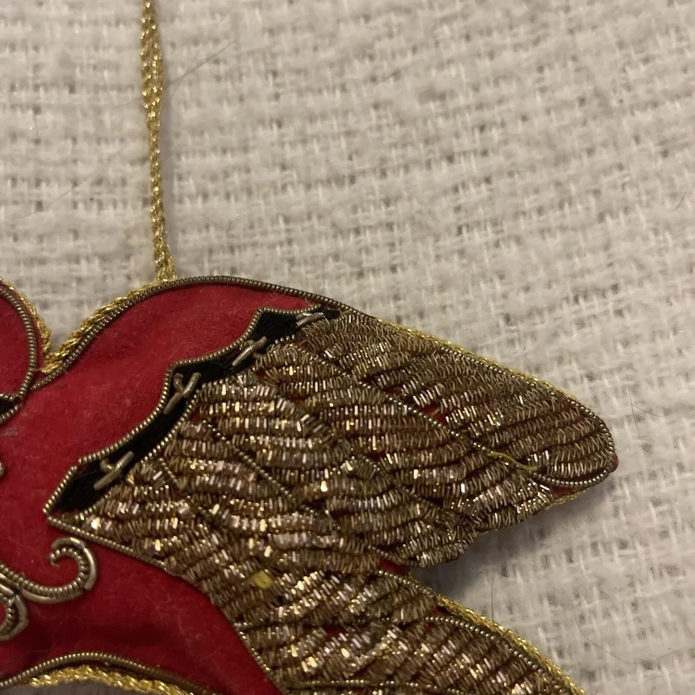 VINTAGE NEIMAN MARCUS RED VELVET CHRISTMAS ORNAMENT DOVE‎ BIRD GOLD BEADED BLUE